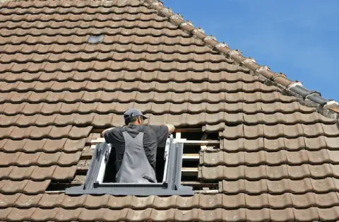 Pose de velux - Noyal sur Brutz